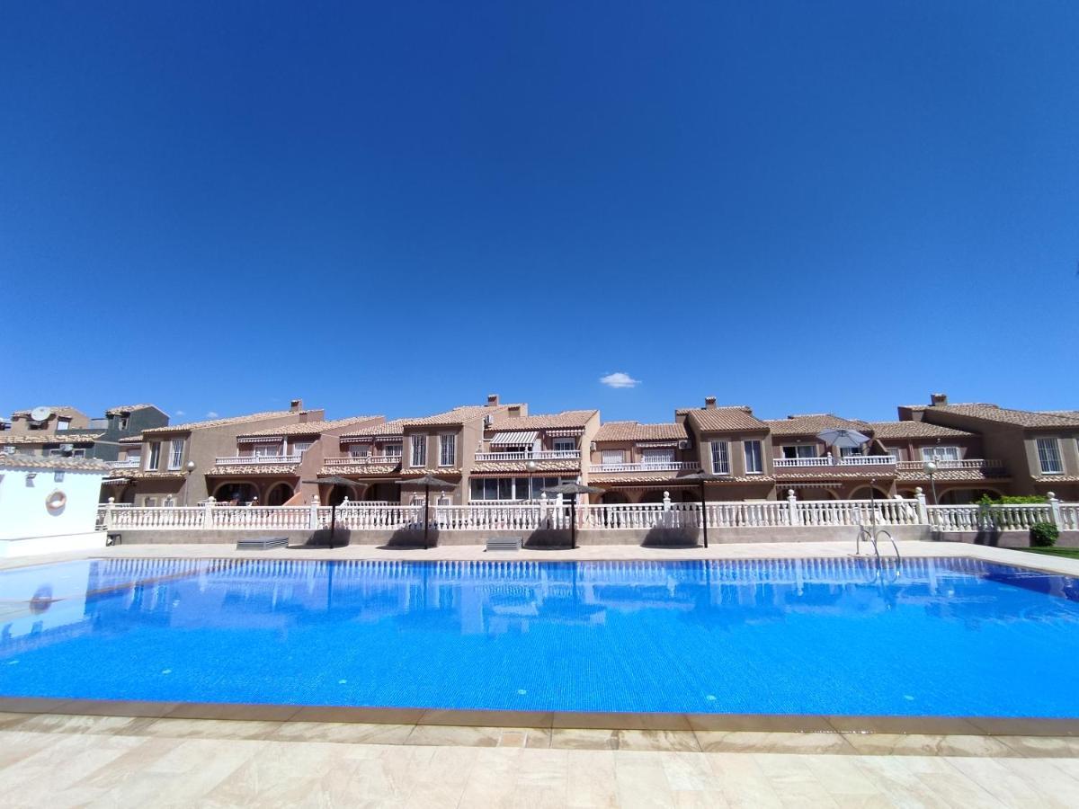 Chill Retreat Ac Bungalow In Gran Alacant Exterior photo