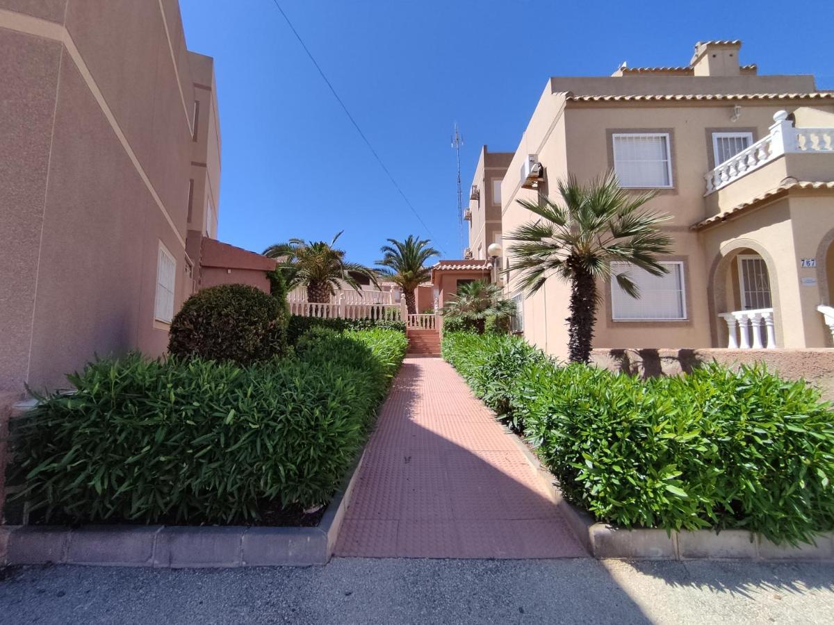 Chill Retreat Ac Bungalow In Gran Alacant Exterior photo